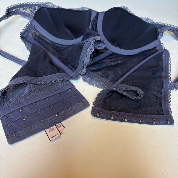 Victoria's Secret Dream Angels Lined Demi Underwire Lace Bustier Blue Size 32B - Picture 3 of 7